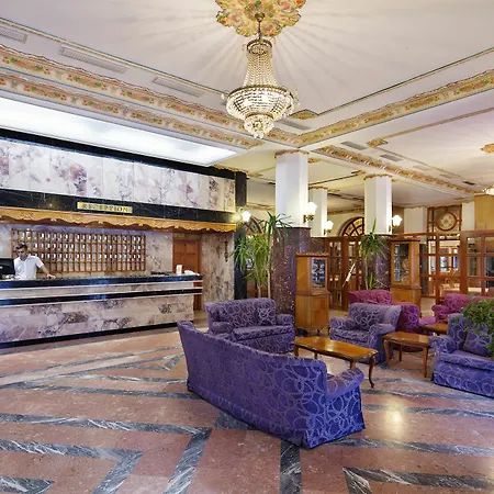 リゾート Larissa Mare ベルディビ