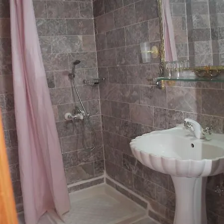 אתר נופש Larissa Mare בלדיבי