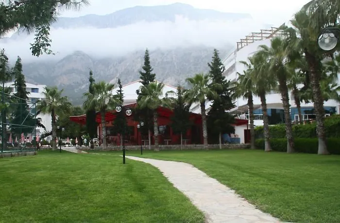 Larissa Mare 4* Beldibi (Kemer)