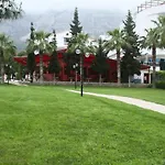 Larissa Mare Üdülőközpont 4*