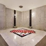 Larissa Mare 4*