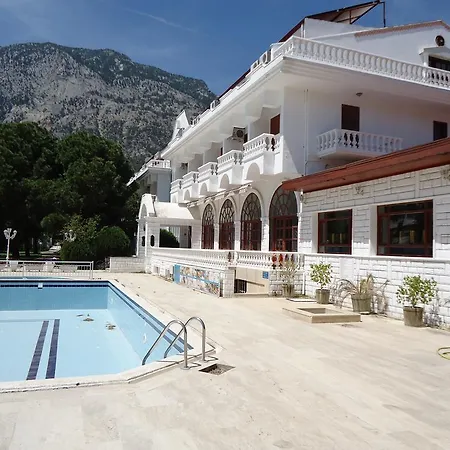 Ośrodek wypoczynkowy Larissa Mare Beldibi (Kemer)