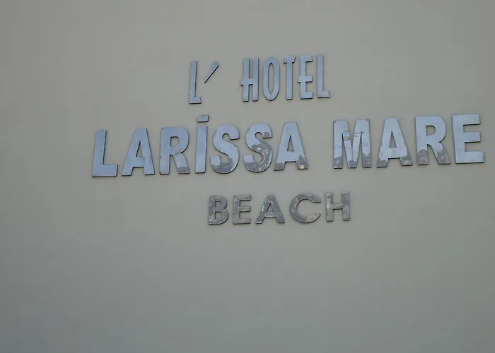 Larissa Mare אתר נופש 4*